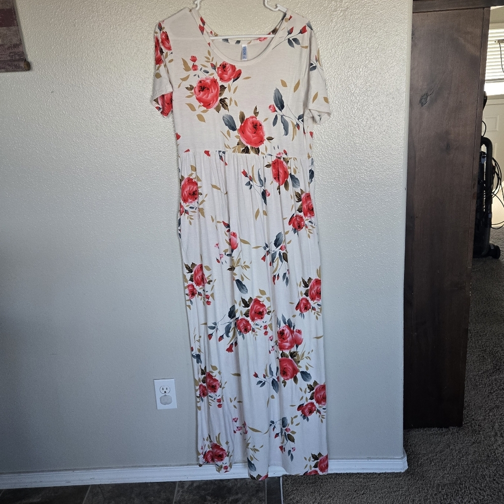Chic Asymmetrical Floral Dress - Red and Cream